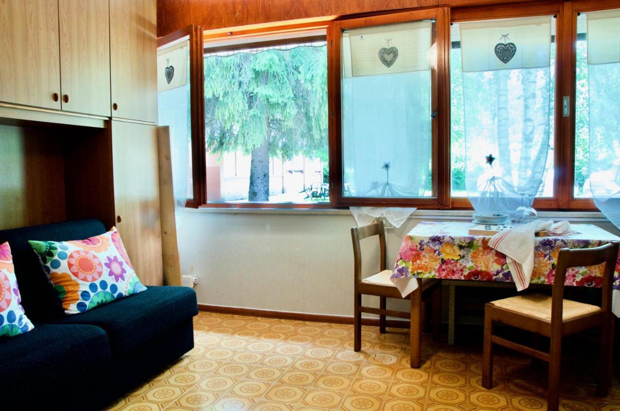 Al Sole Di Tss' - Cozy Apartment A 20 Metri Dal Lago Di Caldonazzo - Perfetto Per Coppie A Calceranica Al Lago Bagian luar foto