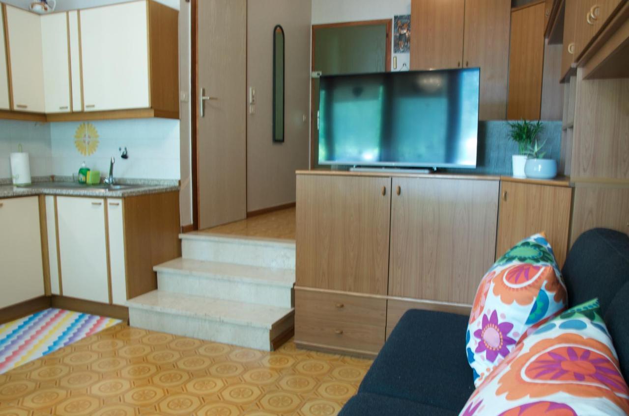 Al Sole Di Tss' - Cozy Apartment A 20 Metri Dal Lago Di Caldonazzo - Perfetto Per Coppie A Calceranica Al Lago Bagian luar foto