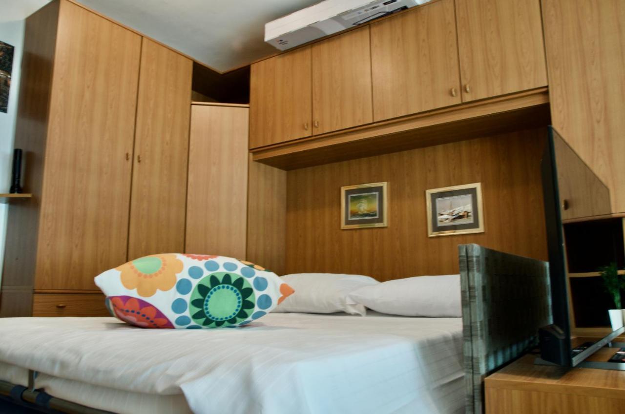 Al Sole Di Tss' - Cozy Apartment A 20 Metri Dal Lago Di Caldonazzo - Perfetto Per Coppie A Calceranica Al Lago Bagian luar foto